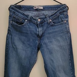 Levi 518 jeans